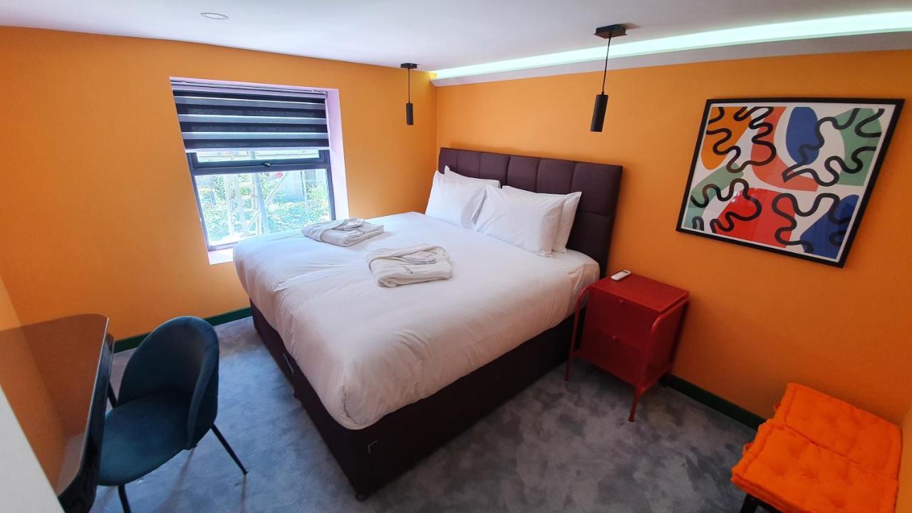 Aaron Wise - 51 Fitzhamon Apartments Cardiff Kültér fotó